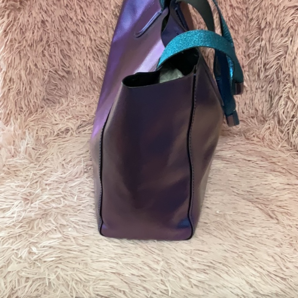 NWOT Authentic Coach Derby Iridescent Limited Edtion - Picture 6 of 9